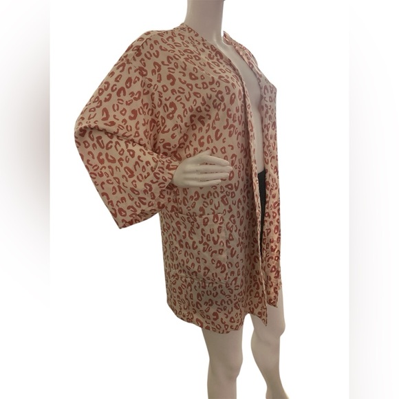 L*Space Pink Leopard Nova Robe - Picture 4 of 10